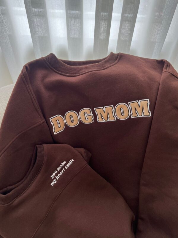 HOODIE DOG MOM